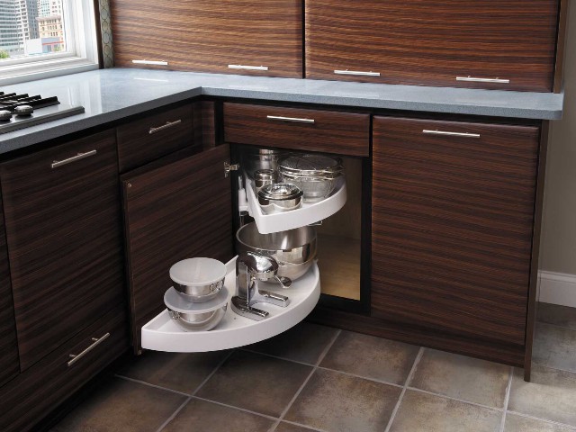 Revolving Shelf